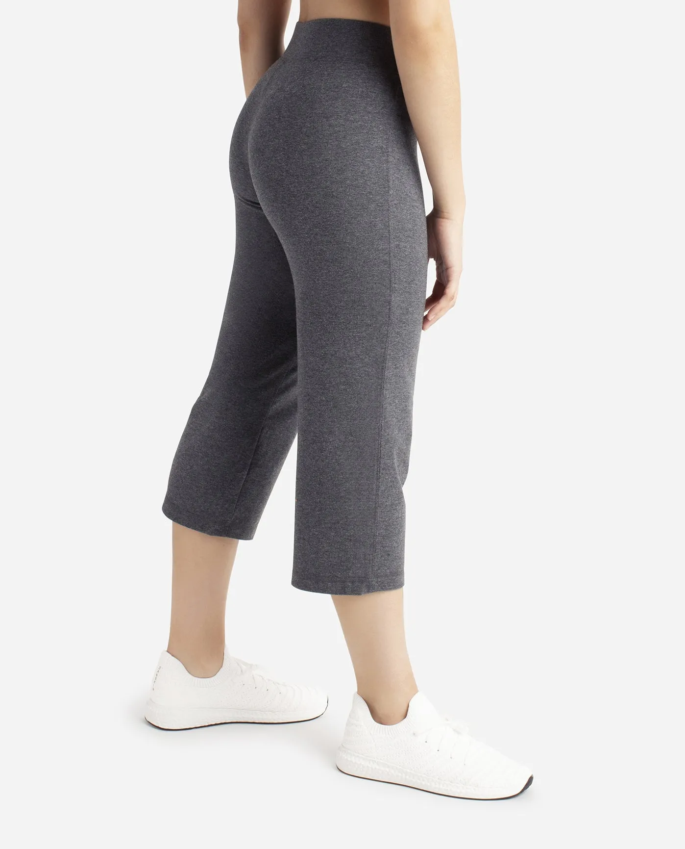 Essentials Yoga Crop Pant