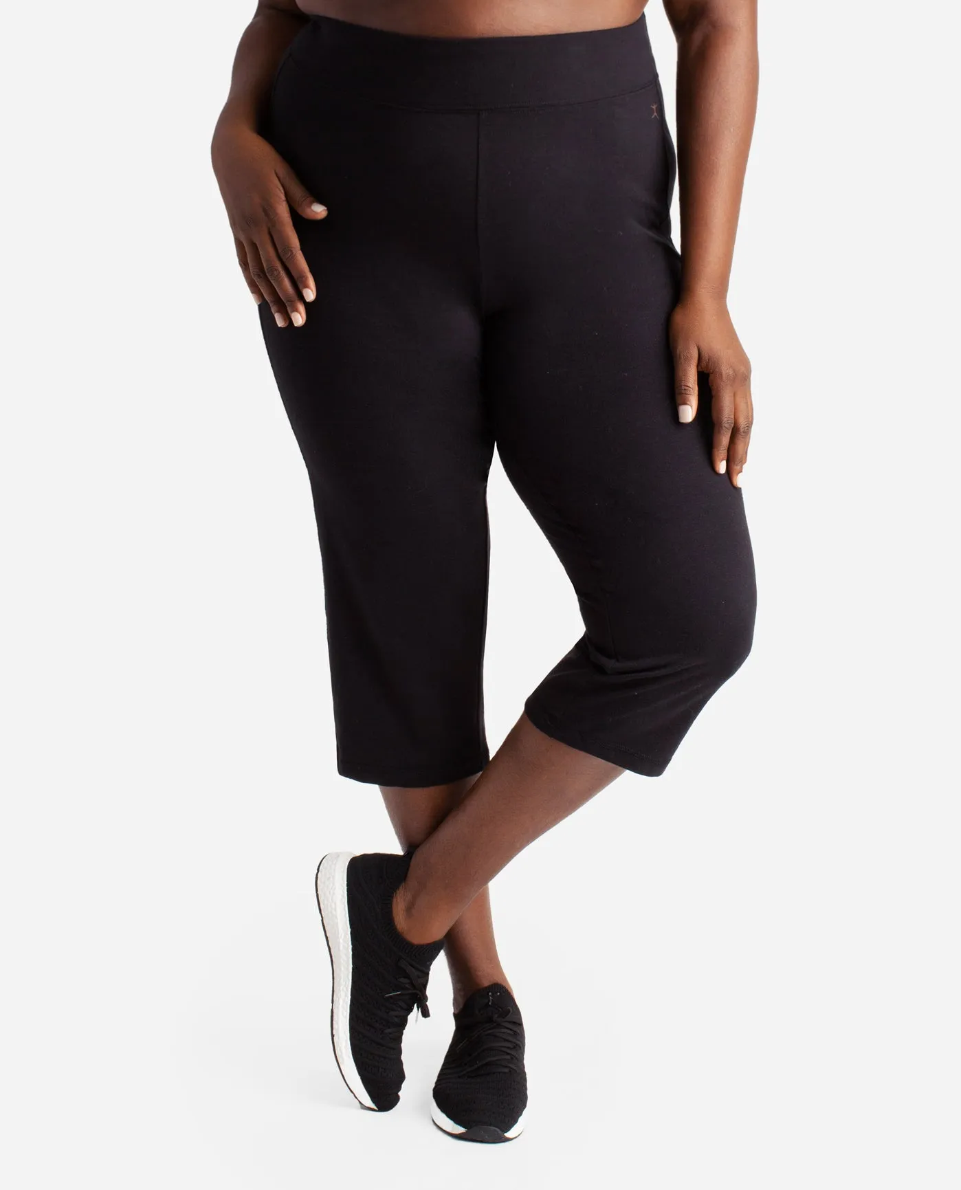 Essentials Yoga Crop Pant