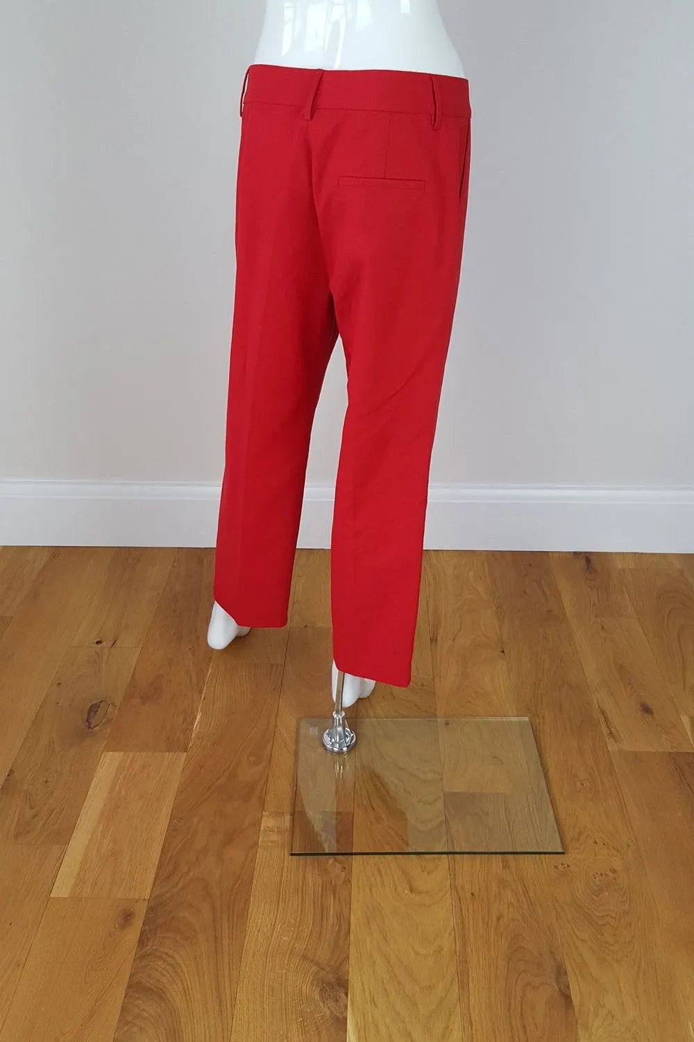 LOVE MOSCHINO Women's Cherry Red Pleat Front Capri Trousers (UK 10)